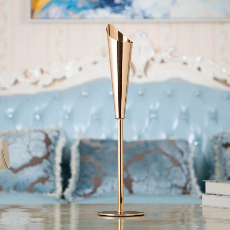 Candlestick Setting up Candlelight Dinner Projects Lights Nordic Iron Art Home Decorations Creative Personality | Дом и сад