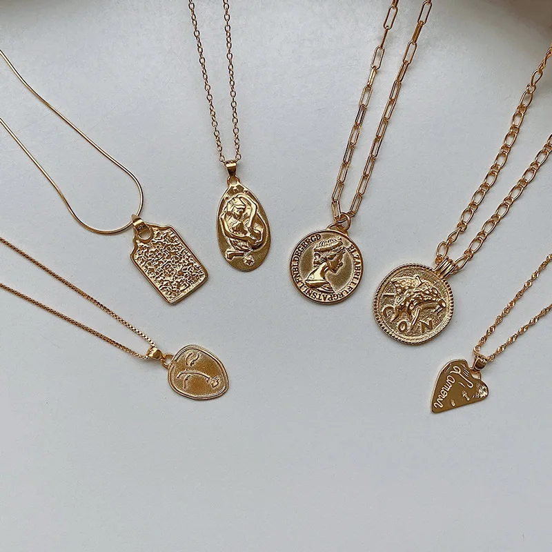 

Silvology 925 Sterling Silver Avatar Coin Pendant Necklace Retro Figure Creative Fashionable Necklace for Women Festival Jewelry