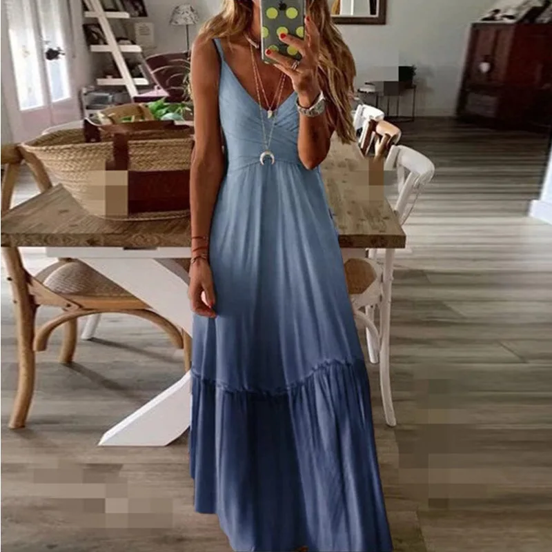 

Loose V-neck gradient strap dress summer 2020 ladies big swing dress party dress