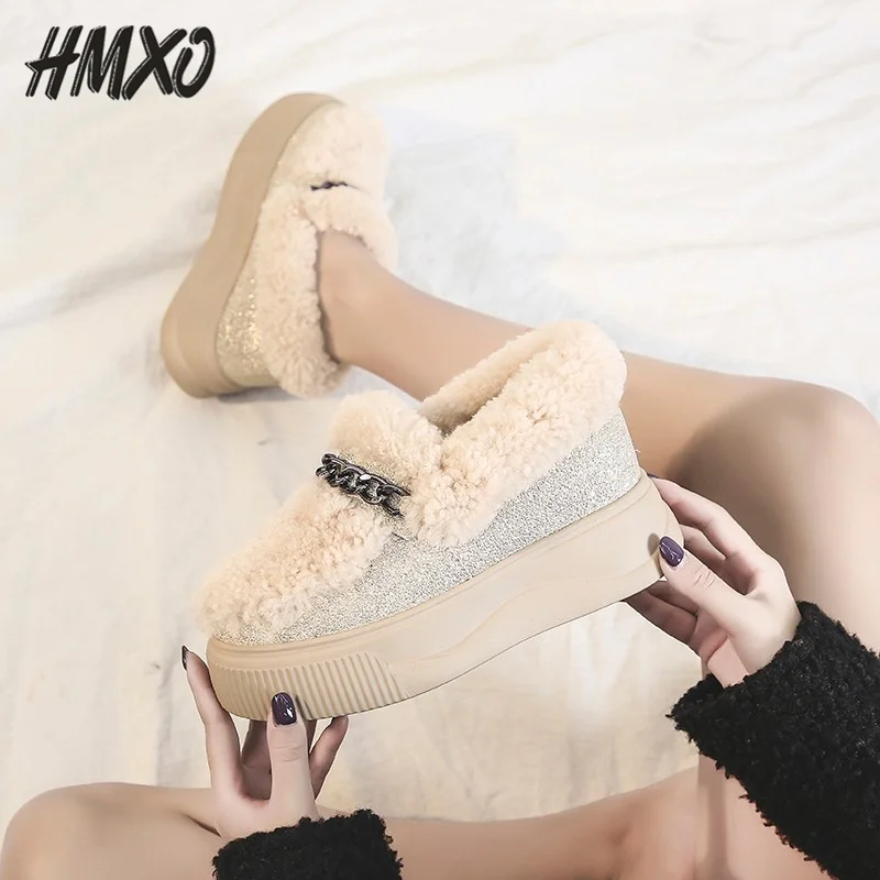 

Непромокаемые утолщенные бархатные женские ботинки HMXO из хлопка, зимняя модная обувь из овечьей шерсти и хлопка, увеличивающие рост ботинк...