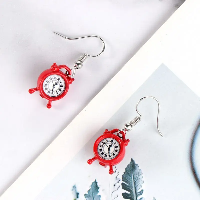 

1 Pair Creative Cute Mini Vintage Alarm Clock Earrings Minimalism Cartoon Design Female Ear Hooks Danglers Jewelry Gift 85LB