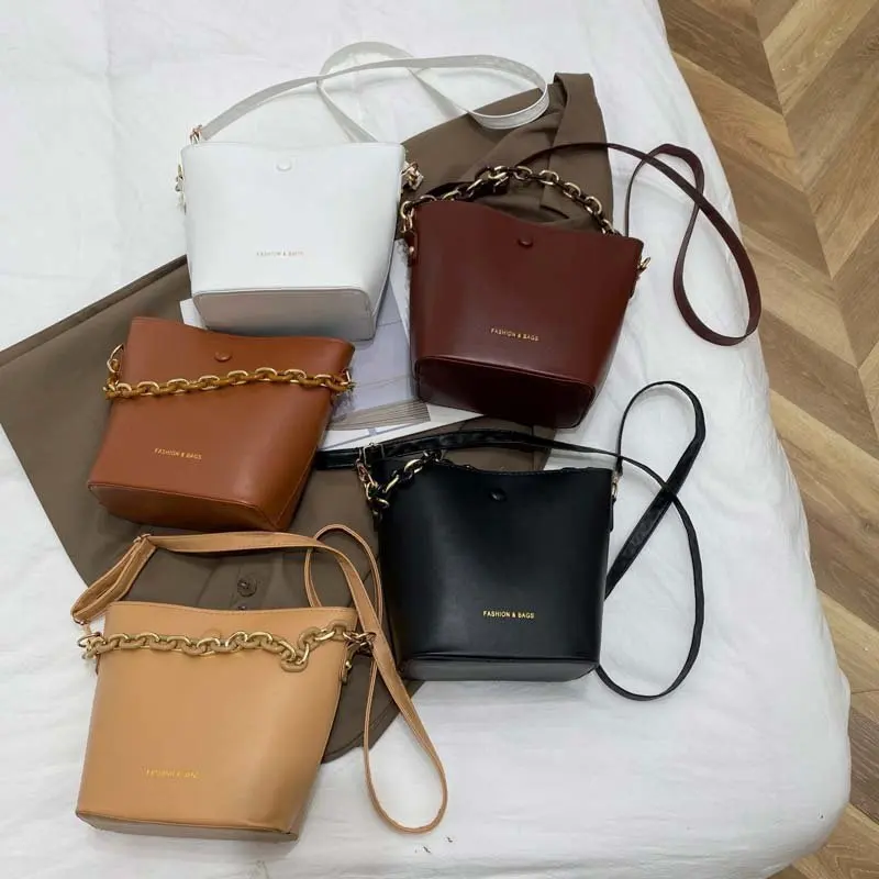 

Simple bucket bag female 2021 new trend fashion one shoulder messenger bag large capacity solid color underarm bag