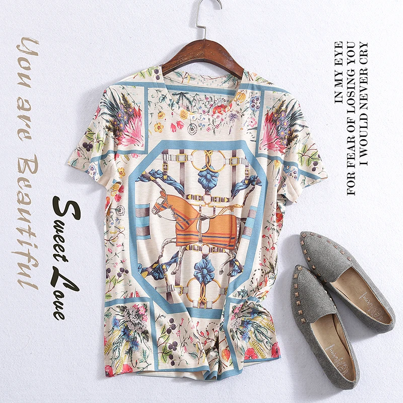 Новая футболка с принтом граффити круглым воротником и коротким