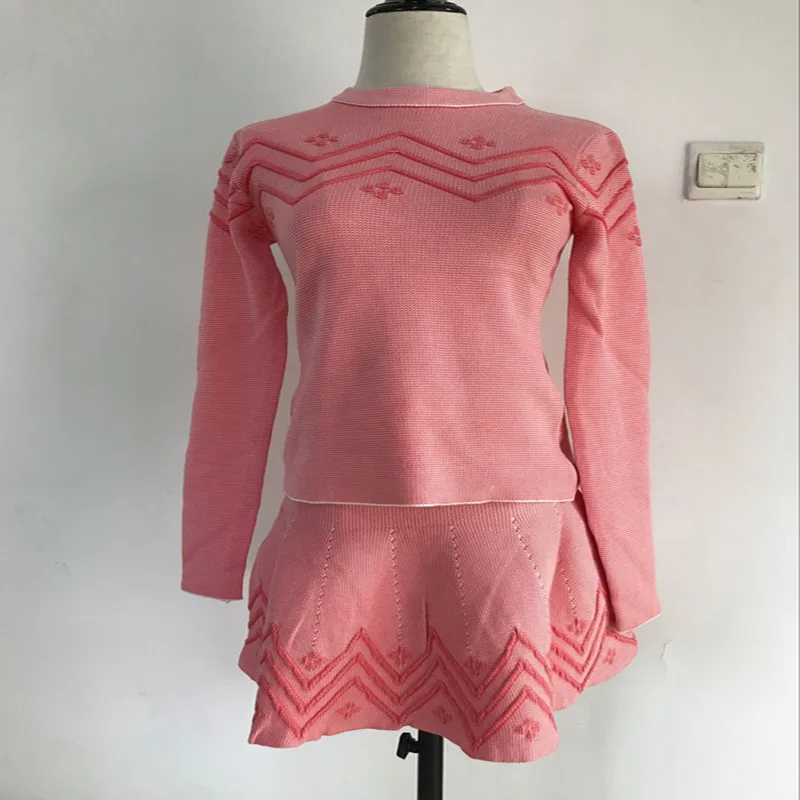 

Woman Knitted Sweater Pullovers Skirts 2PCS Suits Waved Embroidery A-Line Skirt+Long-Sleeved Sweaters Sets for Women
