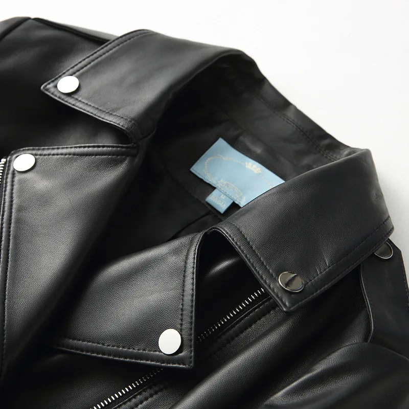 2021 Spring Black Genuine Leather Short Sheepskin Turn Down Collar Long Sleeves Zipper Slim Motorcycle Leather Jacket for Women