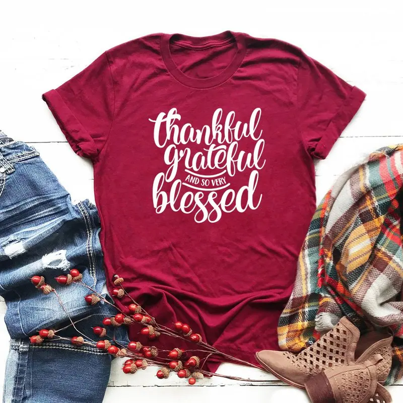 burgundy-white text Благодарная и очень футболка с надписью Blessed, Женская Осенняя Праздничная футболка на День Благодарения, Винтажная футболка унисекс с изображением христианских героев - Цвет: burgundy-white text