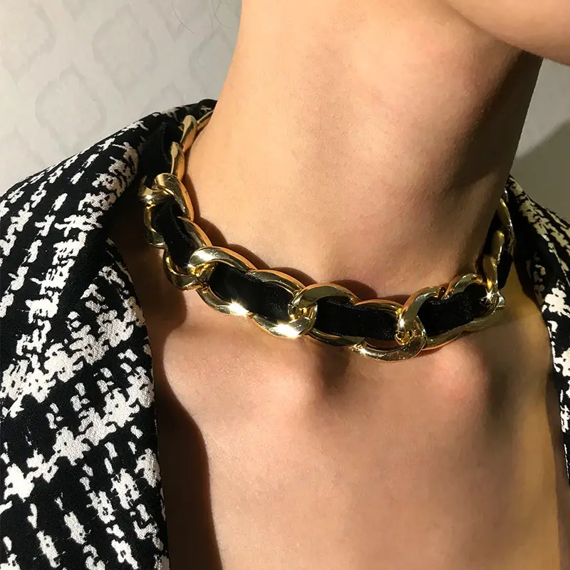 Винтажное золотое ожерелье-чокер на цепочке с плоской подошвой массивное