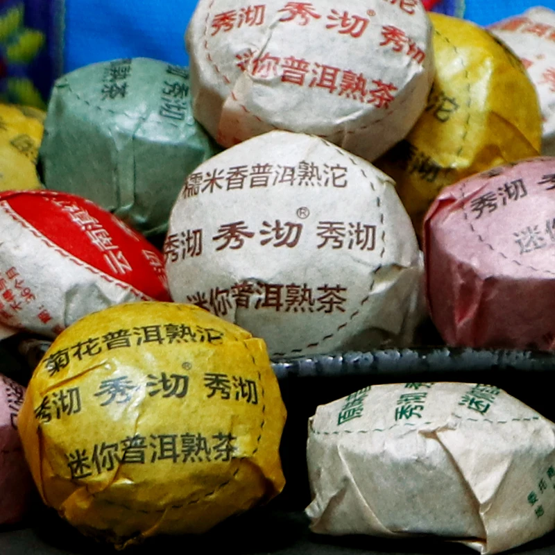 

50pcs10 Different Flavors 2019 Mini Yunnan Puer Chinese Tea Chai with Gift Bag