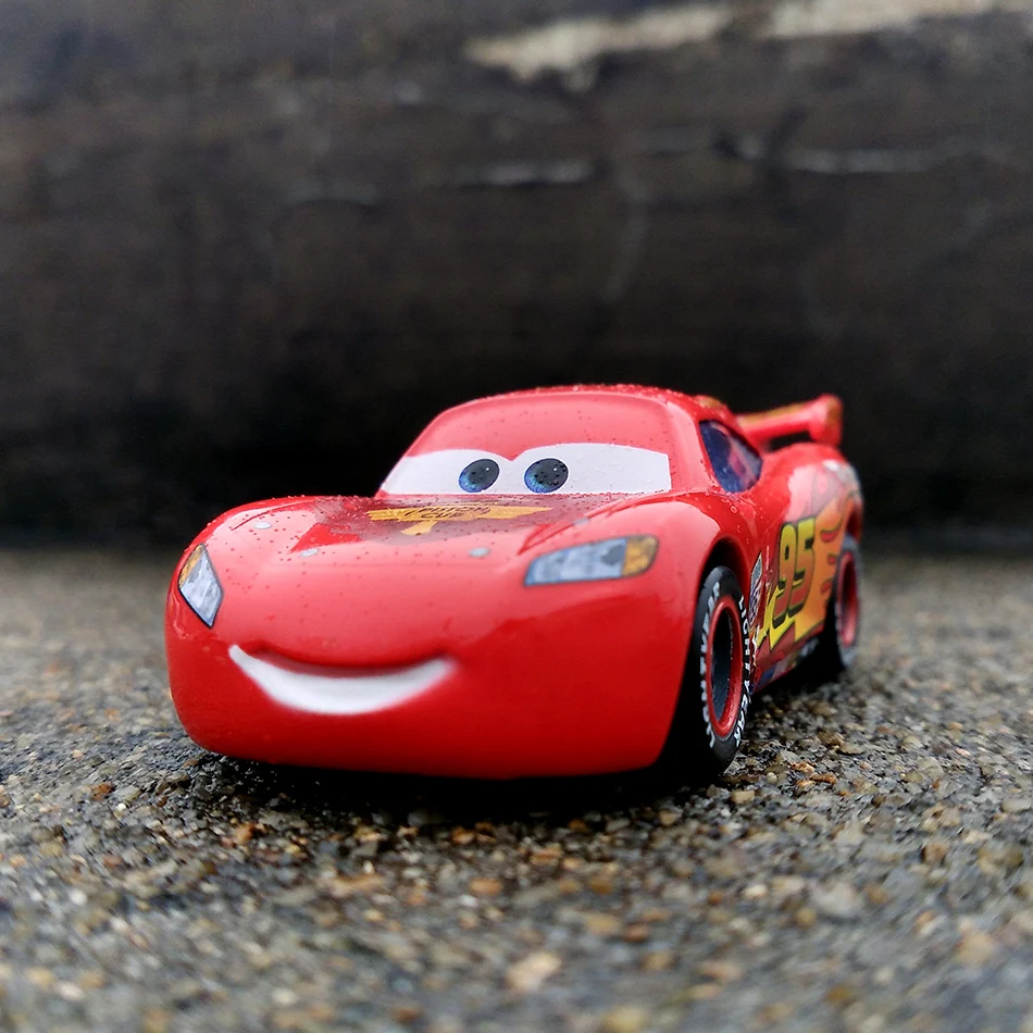 Disney Pixar тачки 3 20 стильные игрушки для детей Молния Маккуин Высокое качество Пластиковые тачки игрушки модели персонажей из мультфильмов рождественские подарки