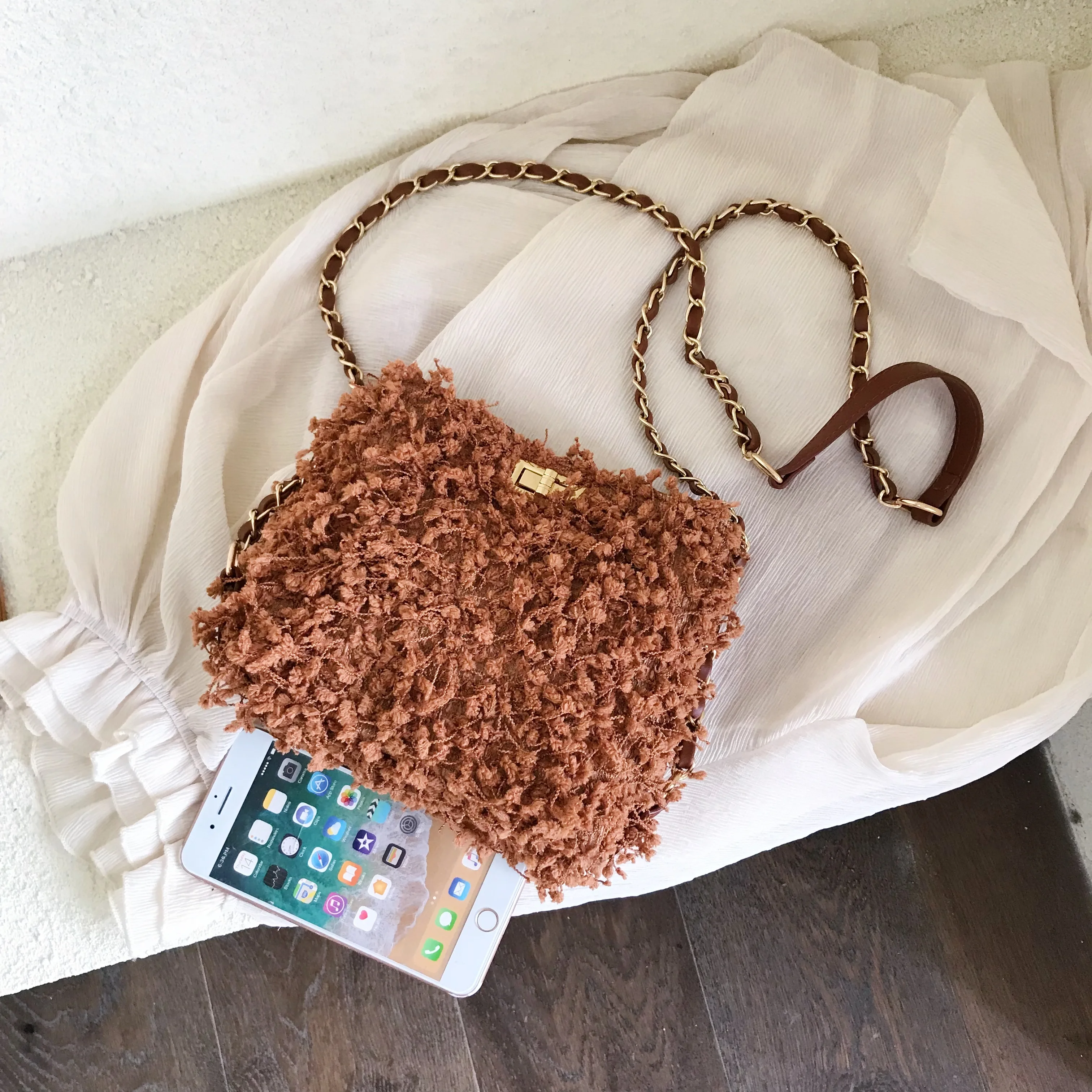 Новинка 2019 модная меховая сумка женская маленькая квадратная мессенджер зимняя