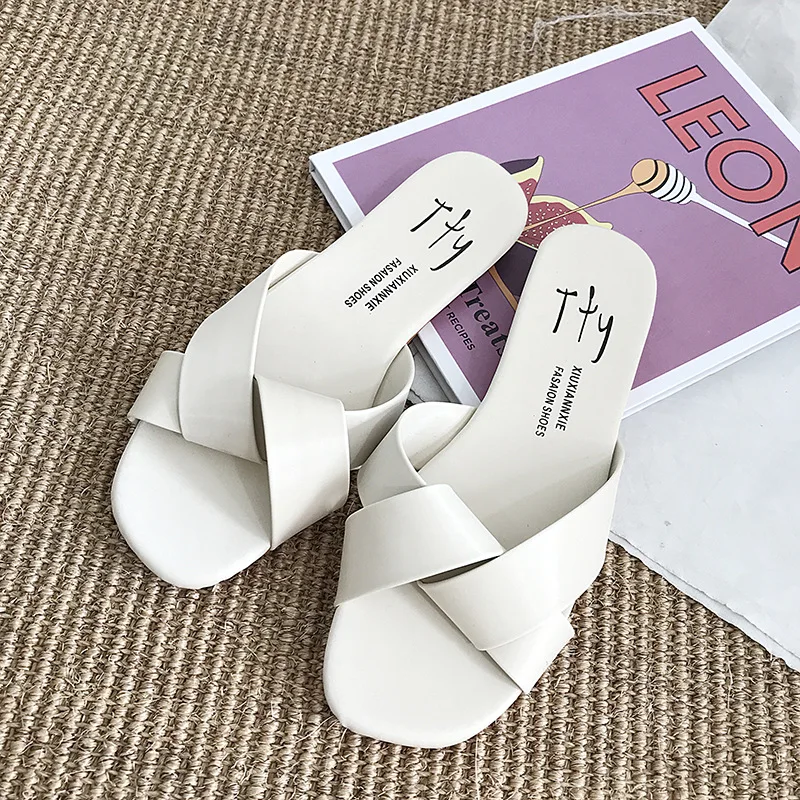 

Summer new style ladies cross vamp women slippers flat bottom one-word drag soft bottom simple sandals