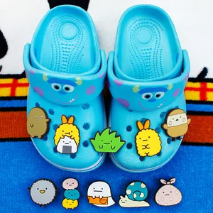 Новинка, 10 шт.лот, украшения для обуви из ПВХ, подвески Sumikkogurashi, аксессуары, пряжки для обуви, подходят для браслетов Croc JIBZ D14