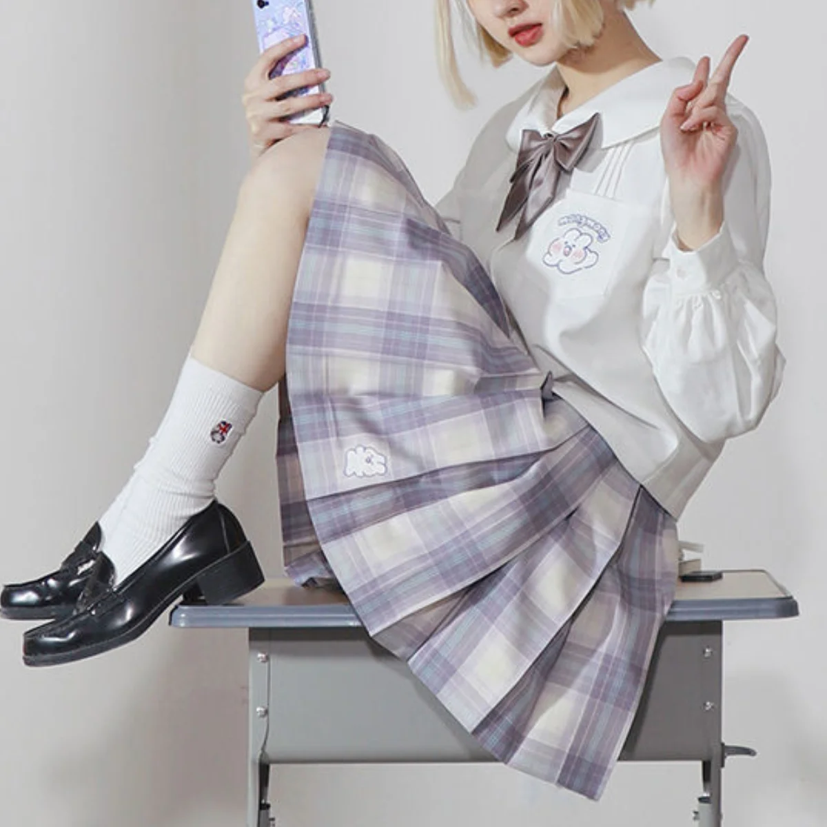 

Ulzzang Kawaii Rabbit Embroidery blouse Women Cardigan Shirt Korean Sweet Cute Style Long Sleeve Clothing Schoolgirl Crop Top