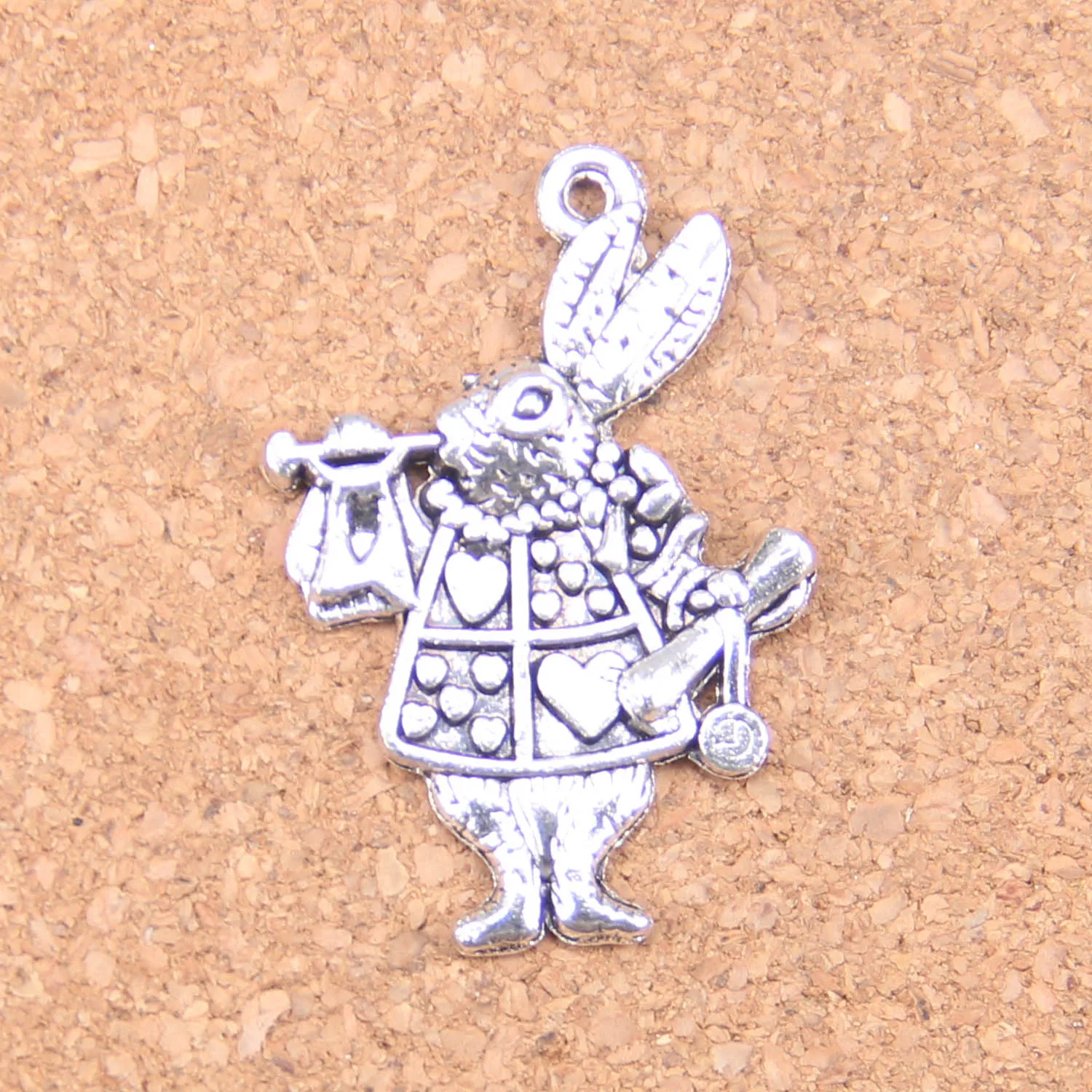 6 шт амулеты музыкальный кролик труба 36x23 мм старинные подвески Винтажные