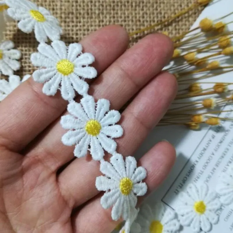 Кружевная лента с вышивкой 1 размер цветочные маргаритки кружево хлопок гипюр 2 5