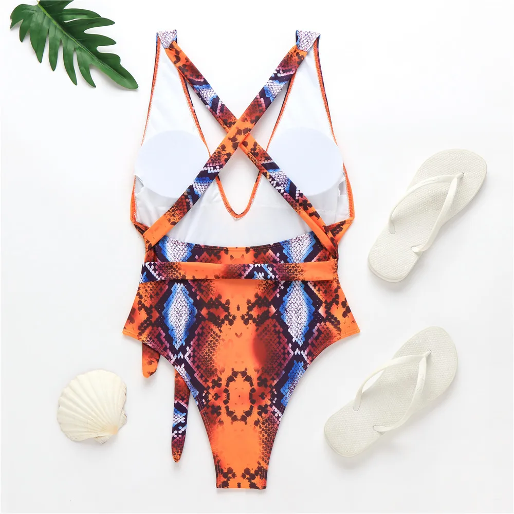 Купальники женские змеиные слитные с глубоким V-образным вырезом и поясом 2020 |