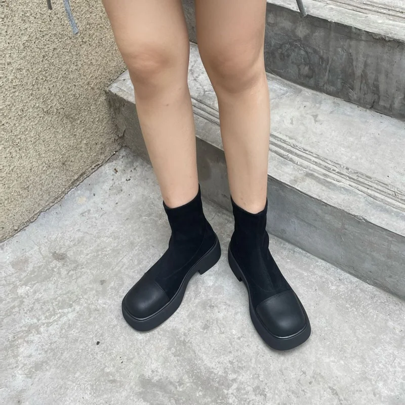 

Новинка осени 2021, детские удобные универсальные Простые короткие сапоги, эластичные сапоги на толстой подошве, универсальные красные сапог...