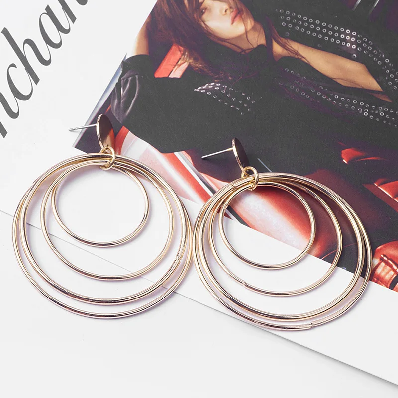 Новые модные Многослойные серьги-гвоздики в виде Круга стиле веб-знаменитостей |