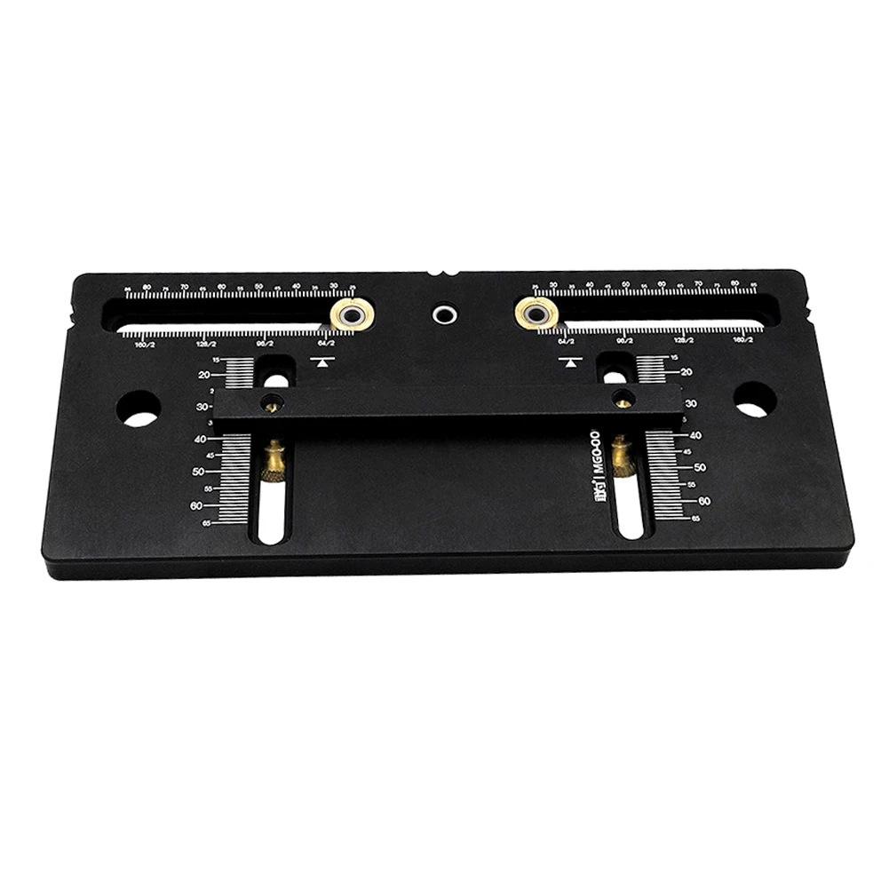 Приспособление для крепления дверной ручки шаблон деревообрабатывающий локатор