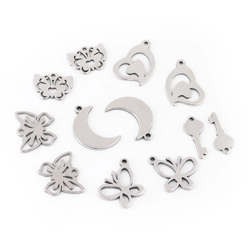 

10pcs Charm Butterfly Moon Heart Stainless Steel Pendants No Fade Craft Pendant Jewelry Making Collar Accessory DIY for Necklace