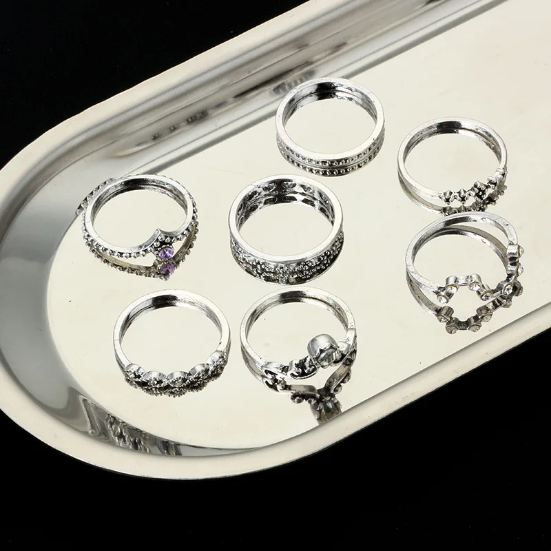 34 Стиль зимней модели присутствует в качестве дополнительного товара старинные