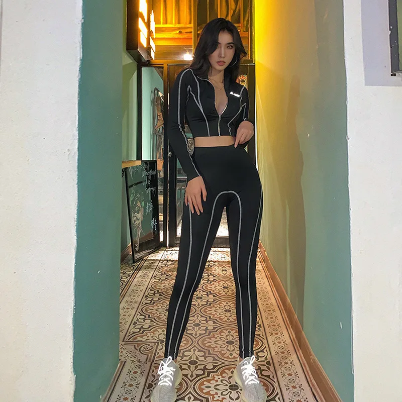 

Femme +