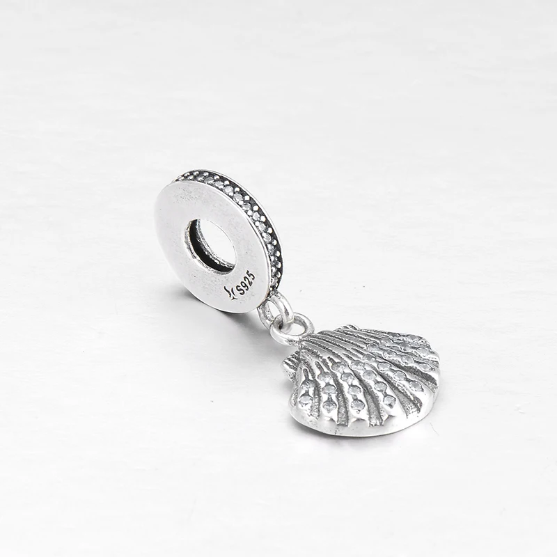 Кулон из серебра 925 пробы с фианитом в виде секретного фестона | Украшения и