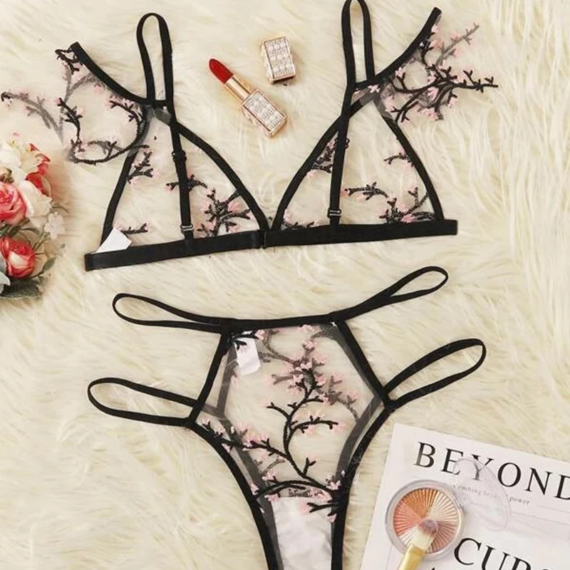 

Hot Sale Ultra-thin Sexy Lingerie Set Sexy Ladies Fashion Breathable Bra Underwear Sexy Ladies Transparent Triangle Cup