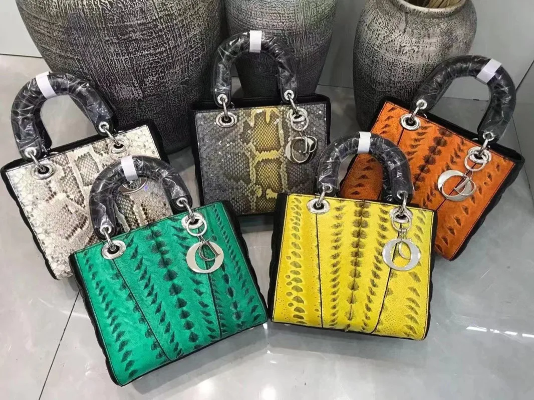 

Кожаная женская сумка, новинка 2021, модная женская сумка-тоут, роскошные кошельки и сумочки из кожи питона Diana, роскошная дизайнерская женска...