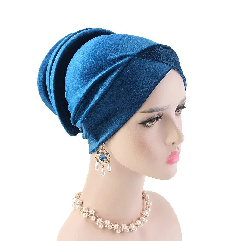 

Мусульманский модный шарф шапка для женщин однотонный бархатный женский хиджаб тюрбан Хлопковый чехол внутренний хиджаб шапка исламский г...