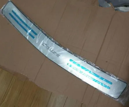 Защитная накладка на задний бампер из нержавеющей стали для Chevrolet MALIBU SAIL Cruze TRAX AVEO