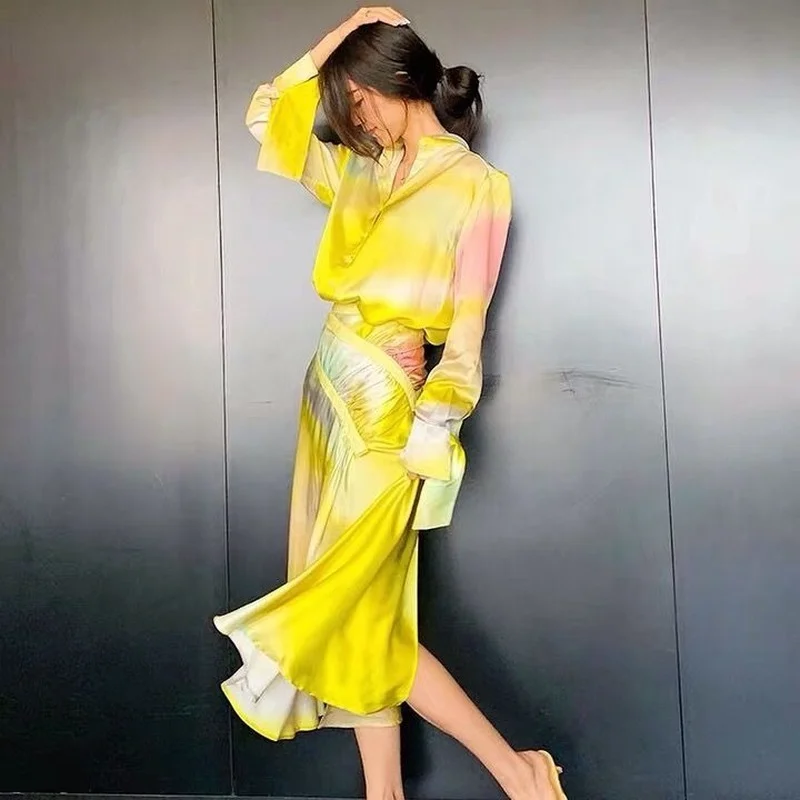 

2021 Autumn New Women Print Silk 2 Pieces Sets Korean OL Vintage Elegant Turn-Down Collar Shirts and Skirts Female Suits