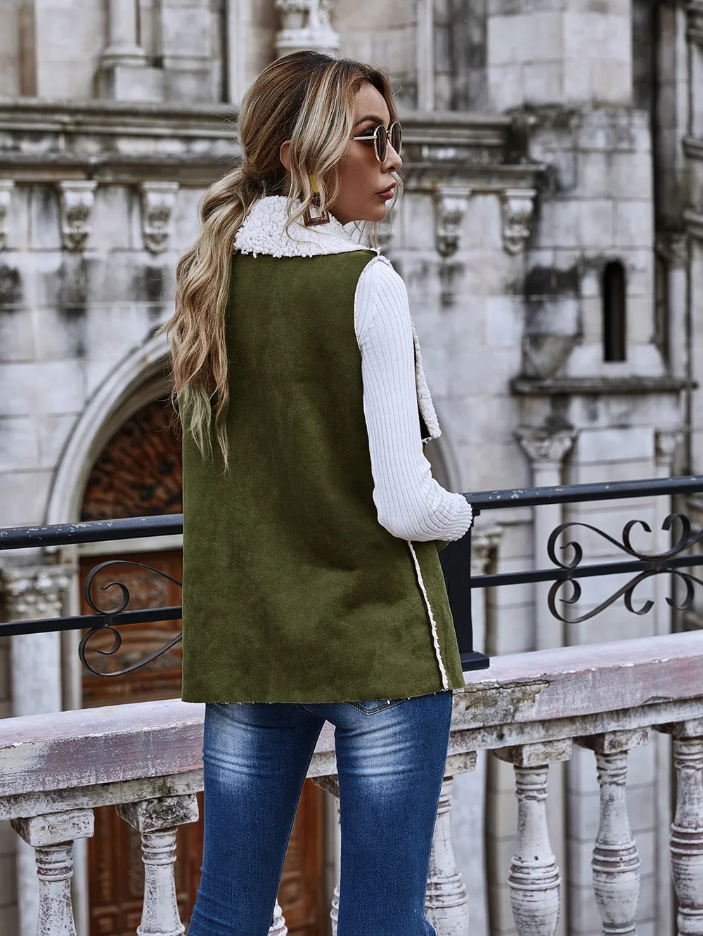 

Vest Women Solid Color Suede Leather Fleece Veste Sans Manche Femme Fashion Vest Coat Wear On Both Side