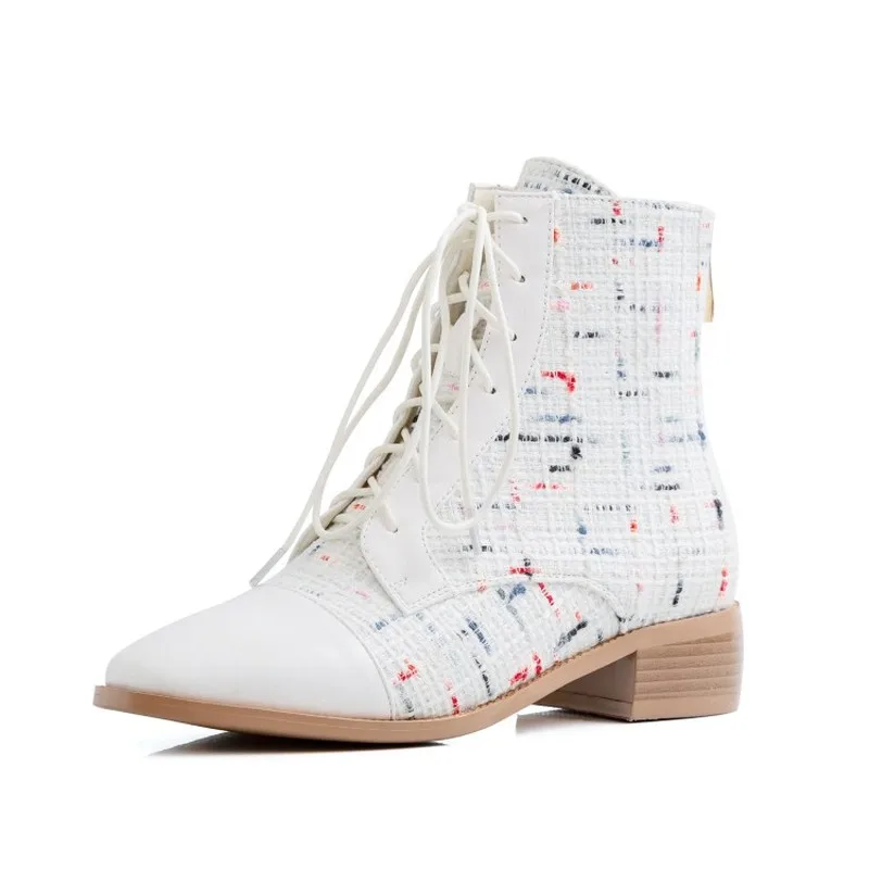 

winter The New fashion Round head High heels Short tube Martin boots black white lattice Lace High heels Women boots size 2020