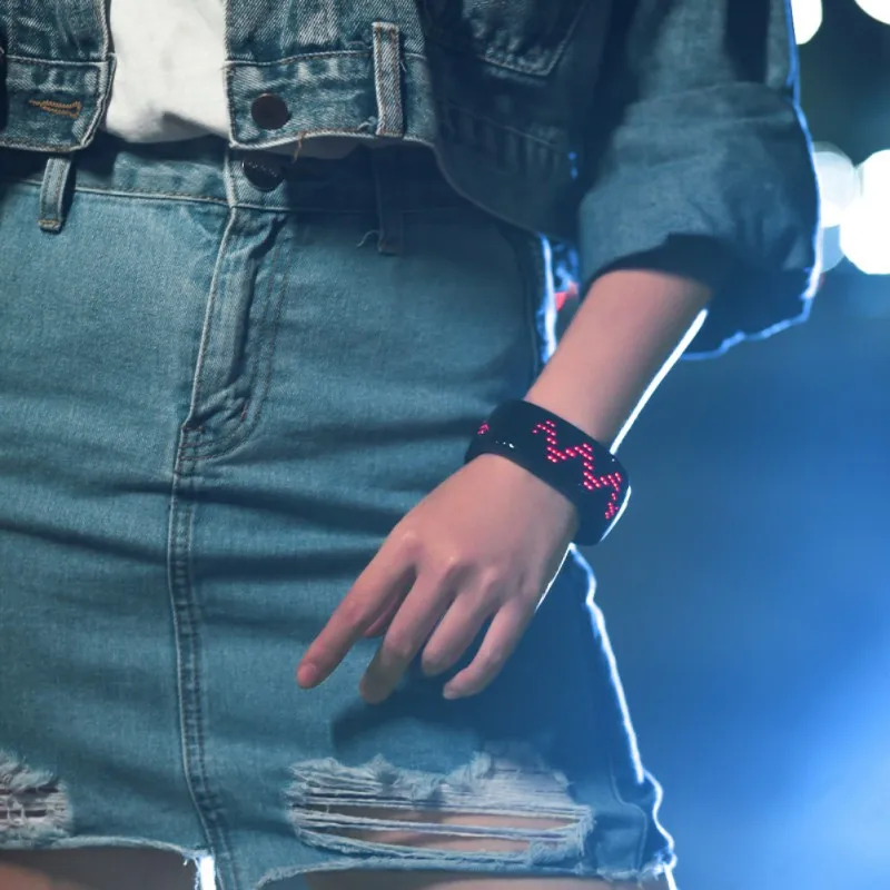 

Novel Wristband Colorful Display Dynamic LED Light Bracelet Night Run Party Concert Prop Wristband Sports LED Bracelet 2021