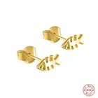 Женские серьги-гвоздики в виде рыбьей кости