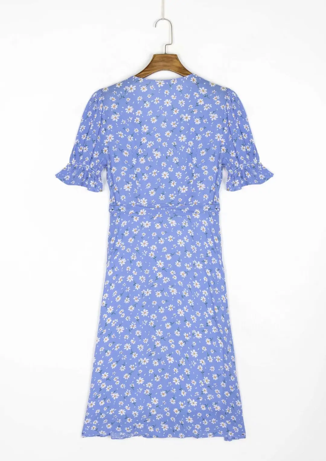 

2021 Fashion Summer V Neck Wrap Midi Dress Sexy Daisy Print Purple Vestidos Retro Short Flare Sleeve Dresses Vintage Robe