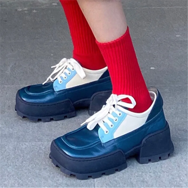 

Retro Women Sneakers Square Toe Platform Creepers Lace-up Flat Shoes Woman Female Casual Flats Tenis Feminino Espadrilles