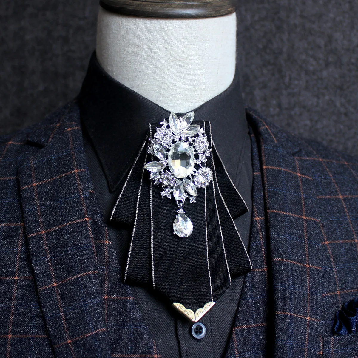 Банты со стразами нагрудник ткань искусство цветок заколки кристаллы и броши