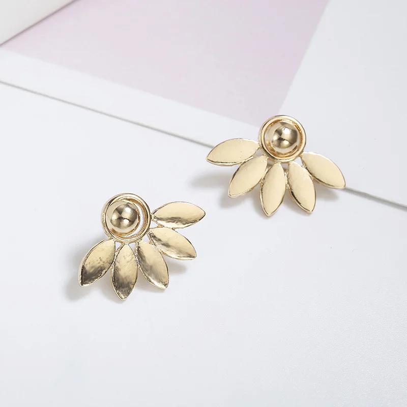 

Simple rear geometric circle Kisswife hanging hollow metal earrings women's wholesale jewelry earrings bijoux