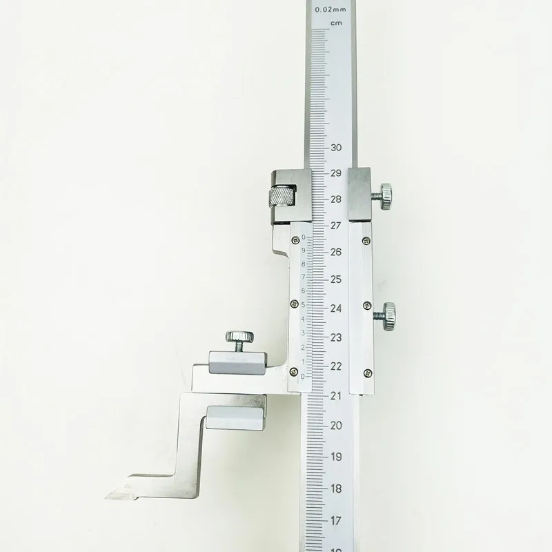 

0-200mm / 0-300mm Range Steel Vernier Height Gauge with Stand Measure Ruler Tools High Accuracy Carbon Steel Tipped Scriber