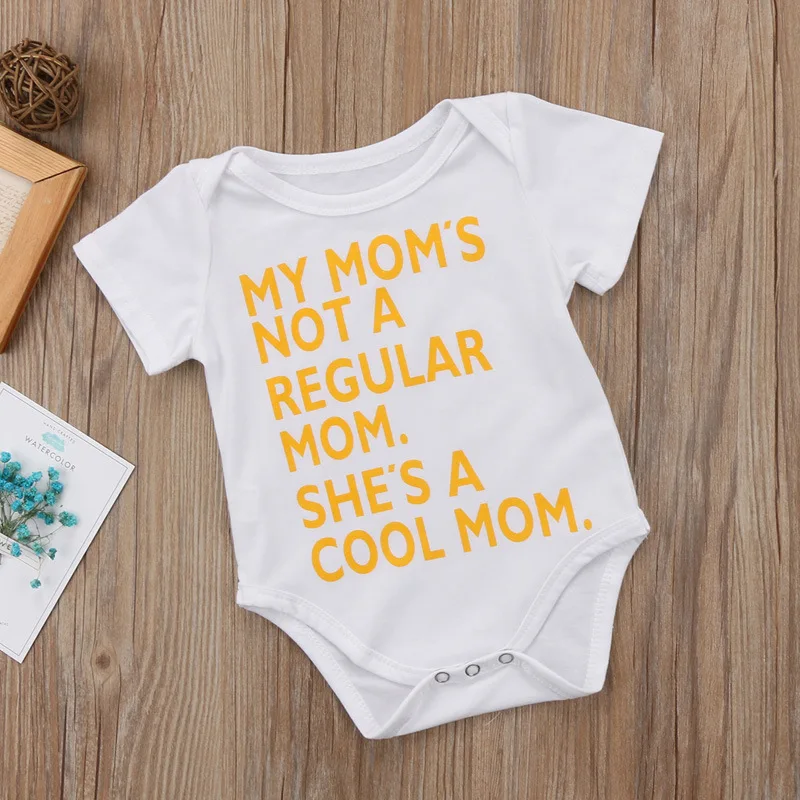 Детский комбинезон с надписью She's A Cool Mom|Боди для малышек| |