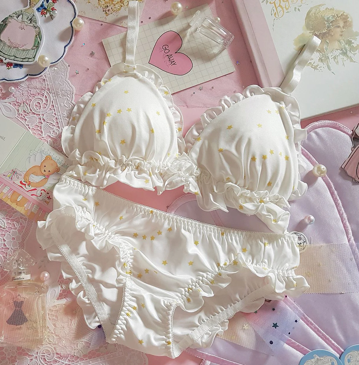 

Underwear Set Women Kawaii Japanese Bra & Panties Set Wirefree Soft Underwear Sleep Intimates Set Cute Lolita Bra and Panty Set