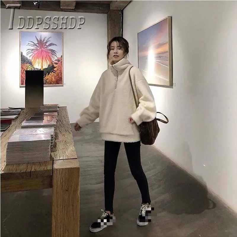 Женская толстовка на молнии с воротником-хомутом из толстой искусственной