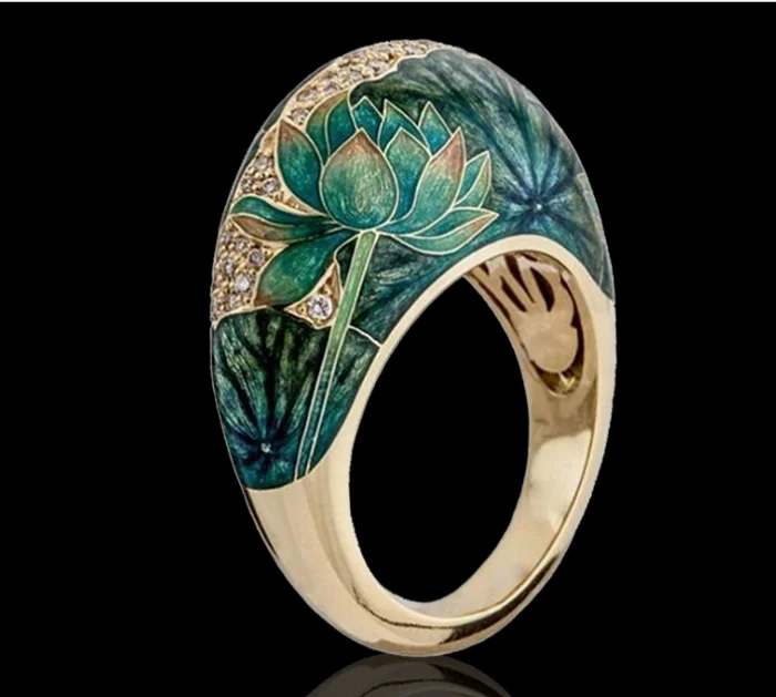 

Exquisite Green Enamel Lotus Flower Vintage Wedding Rings Engagement Bridal Jewelry Christmas Gift New Ring