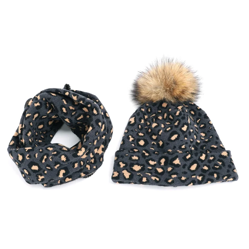 Женский головной убор с леопардовым принтом Меховые помпоны из енота женская