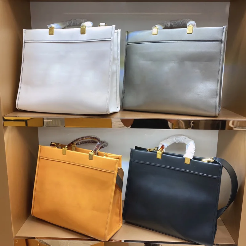 

2021 spring new style, large-capacity handbag, women's fashion simple casual shoulder bag