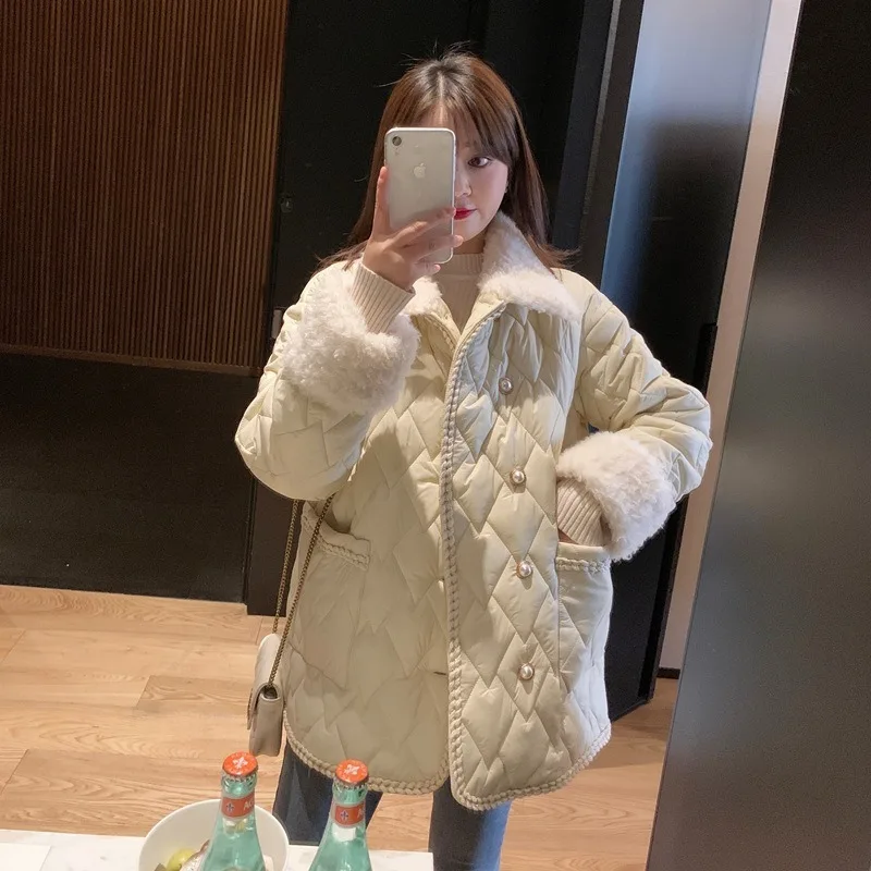 

Autumn and winter new fashion cotton coat design sense lamb hair stitching diamond plaid loose cotton clothing women trend