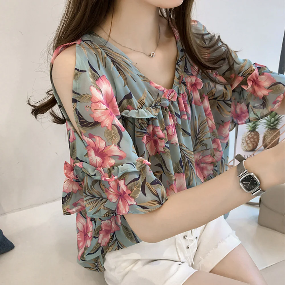 

New Chiffon Shirt of 2021 Short Sleeve V-Neck Western Floral Off-the-Shoulder Shirt