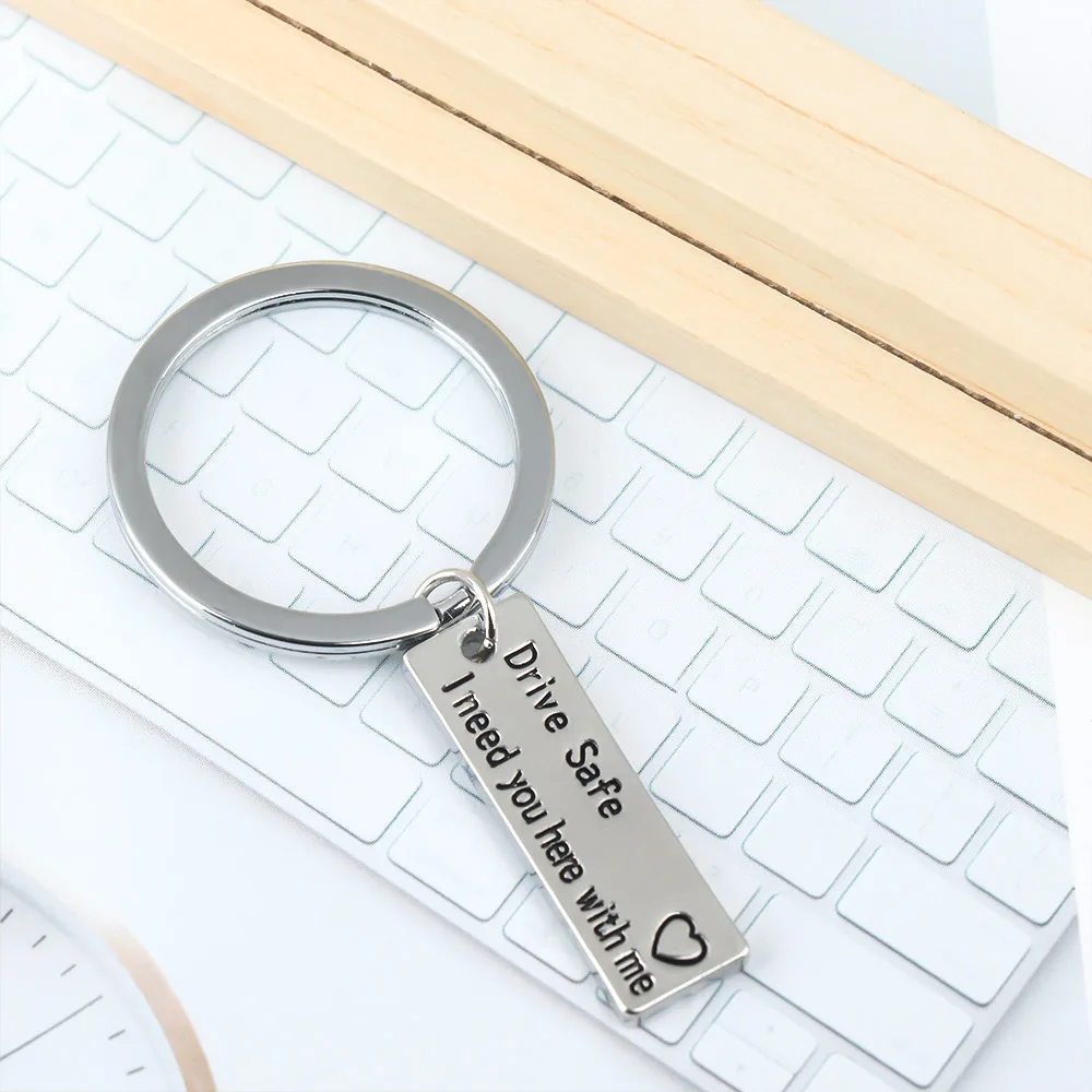 Модный безопасный брелок из нержавеющей стали с лазерной надписью для отца и